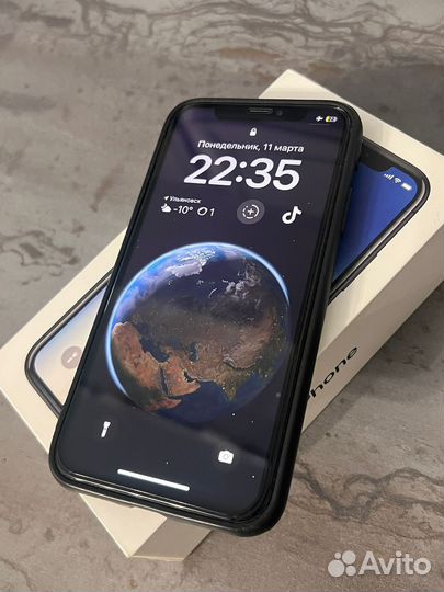 iPhone X, 256 ГБ