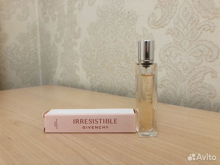 Givenchy irresistible миниатюра