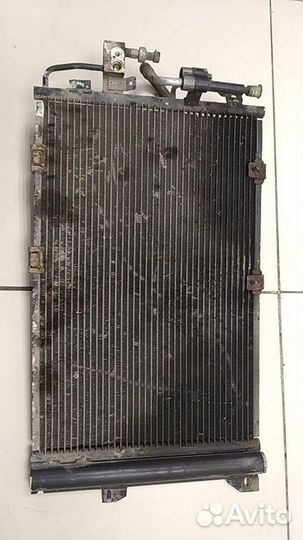 Радиатор кондиционера (конденсер) Opel Astra