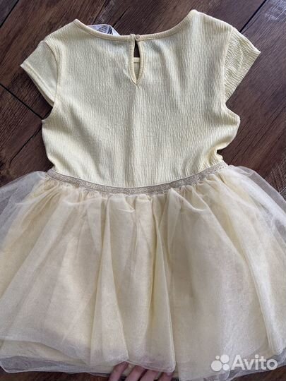 Платье на девочку 110