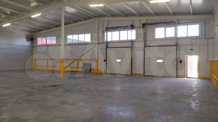 Аренда складского помещения 857 м²