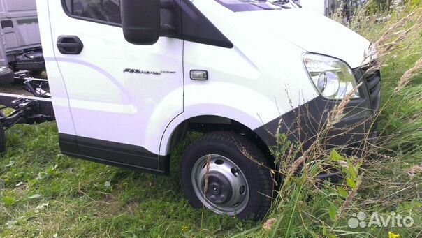 Новые накладки для Газель Некст (обвес), черные