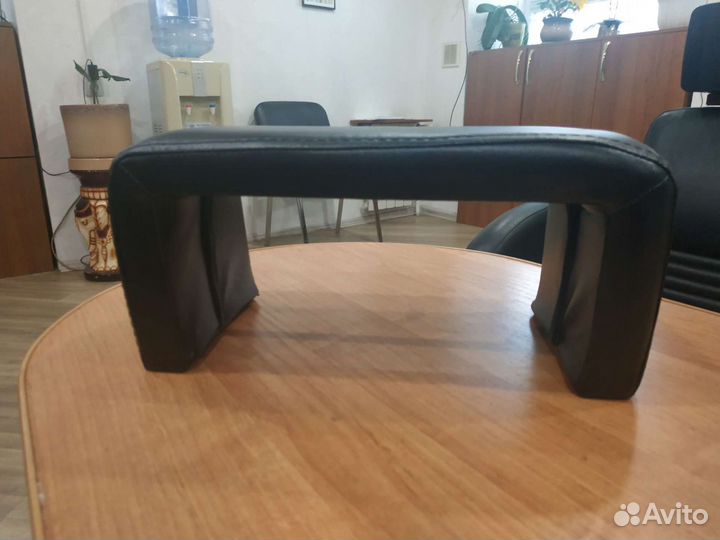 Подставка под руки