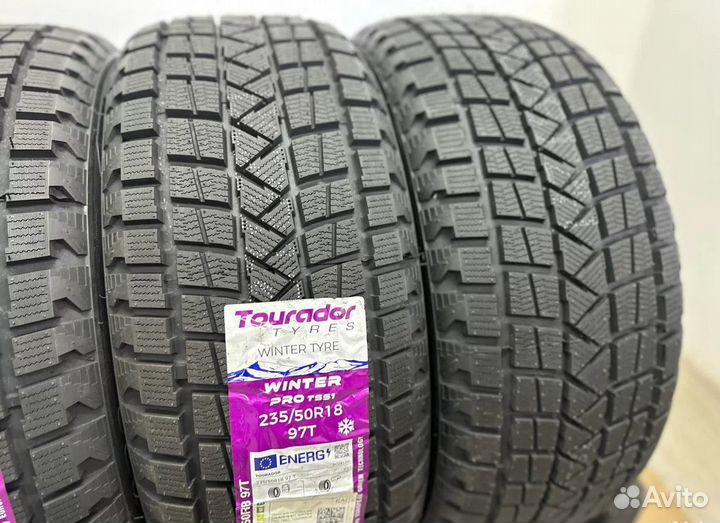 Tourador Winter Pro TSS1 235/50 R18 27T
