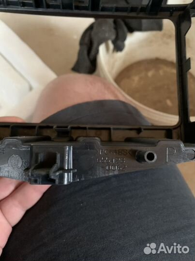 Магнитола штатная и рамка тойота прадо 150