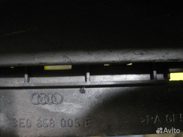 Рамка магнитолы Audi A4 B6 2003