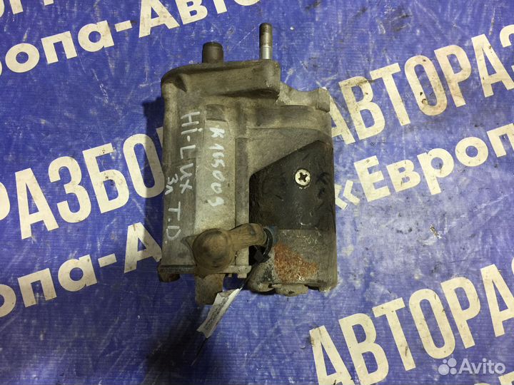 Стартер Toyota Hi Lux Тойота Хай Люкс