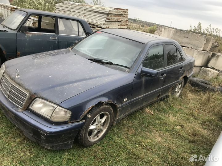 В полный разбор Mersedes Benz w202 1998 OM611 АКПП