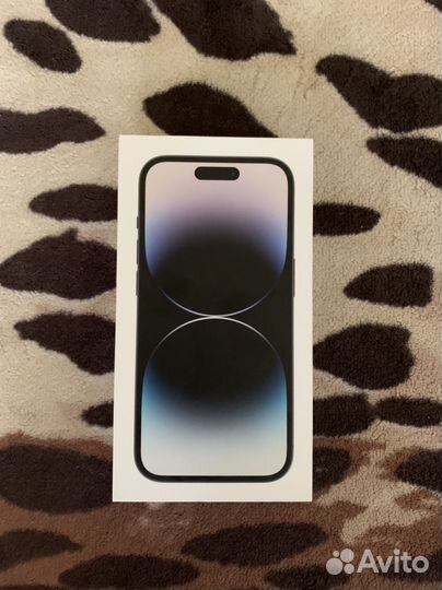 Коробка от iPhone 14 pro