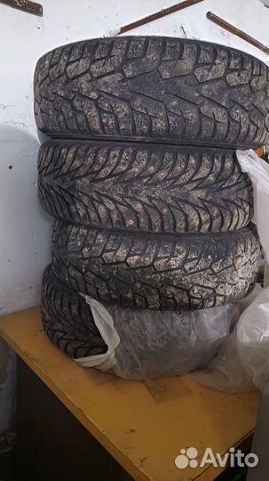 Yokohama Ice Guard IG55 215/65 R16 102T