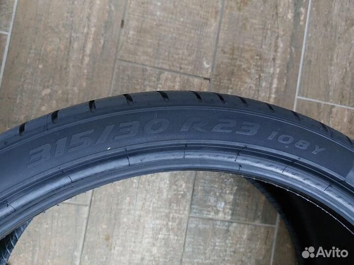 Pirelli P Zero PZ4 L.S. 275/35 R23 и 315/30 R23