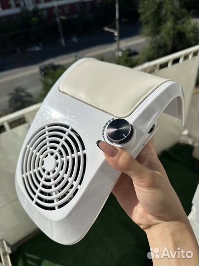 Пылесос для маникюра