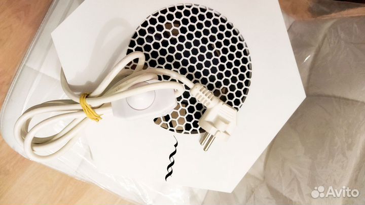 Вытяжка для маникюра встраиваемая max