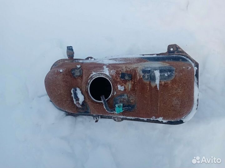 Бензобак на daewoo matiz