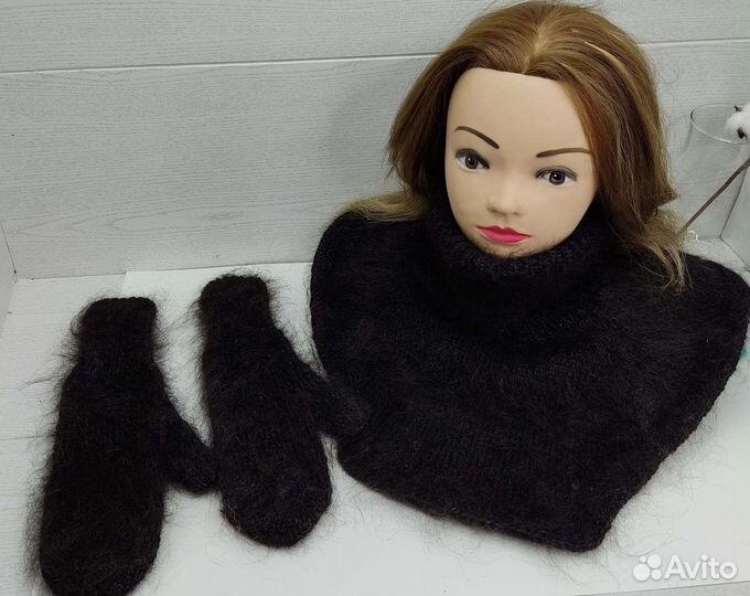 Пуховые варежки, пуховая манишка