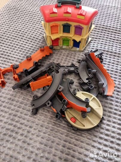 Chuggington гараж для поездов Чаггингтон