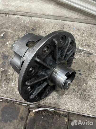 Дифференциал УАЗ Б/У редуктор