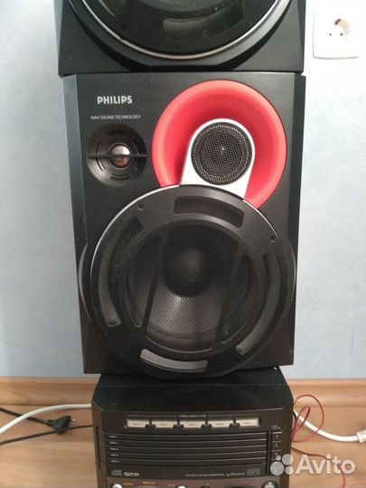 Музыкальный центр philips