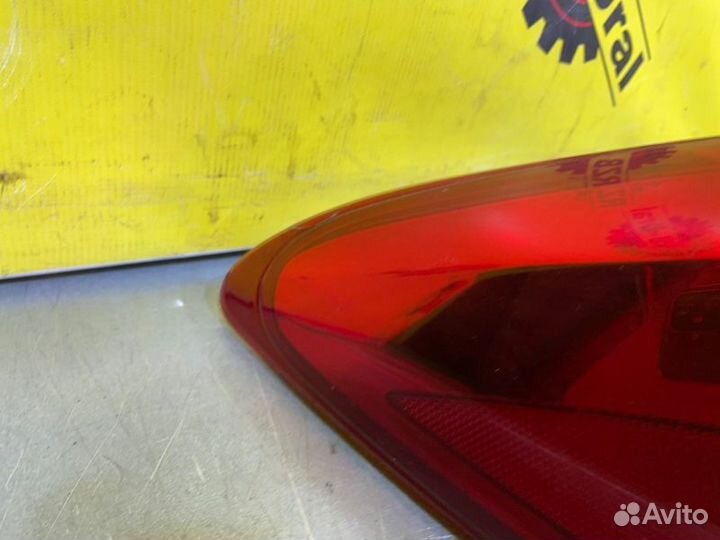 Фонарь задний наружный задний левый Nissan Murano