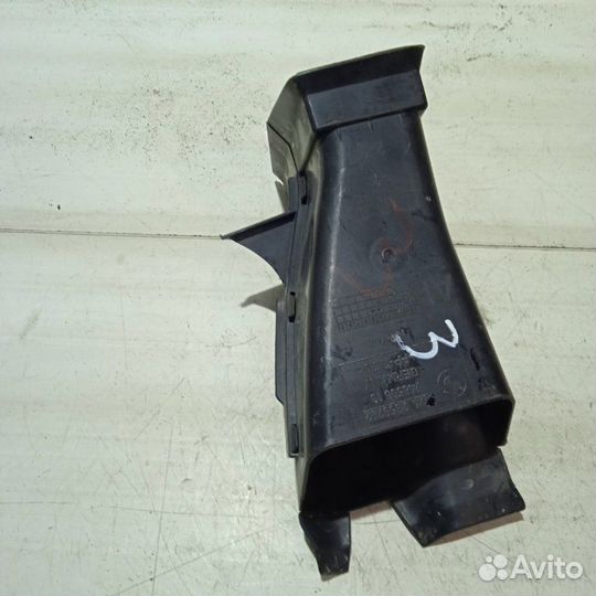 Воздуховод тормозов правый Bmw 7' G11 B57D30A 3