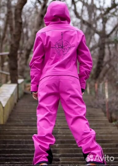 Горнолыжный комбинезон женский