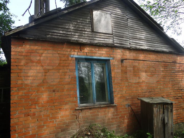 Дом 52 м² на участке 50 сот.