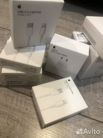 Зарядка на iPhone type c lighting