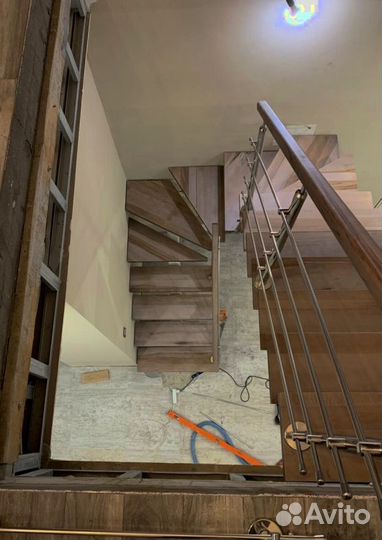 Металлокаркас для лестницы 