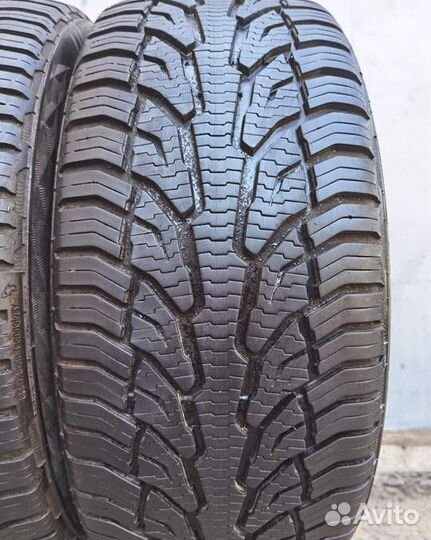 Uniroyal AllSeasonExpert 2 225/45 R17 94V