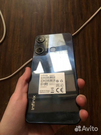 Мобильные телефоны