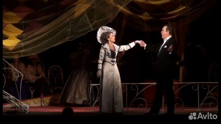 Билеты в театр Музыкальной комедии