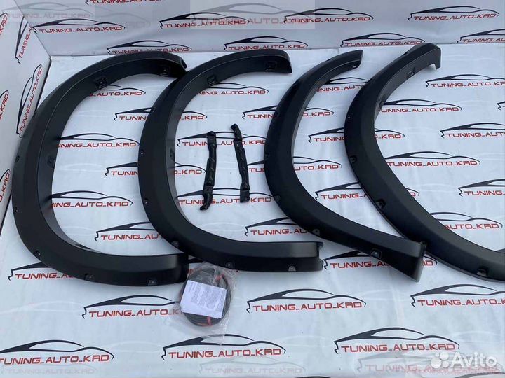 Фендера Расширители арок Toyota Tundra C6846