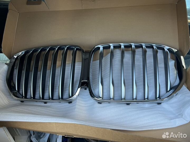 Решетка радиатора BMW X5 g05 хром оригинал
