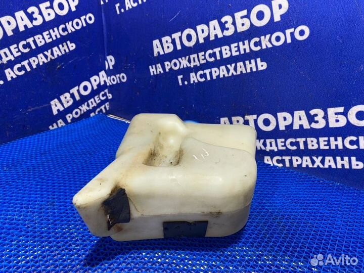 Бачок омывателя Skoda Felicia универсал 781.135