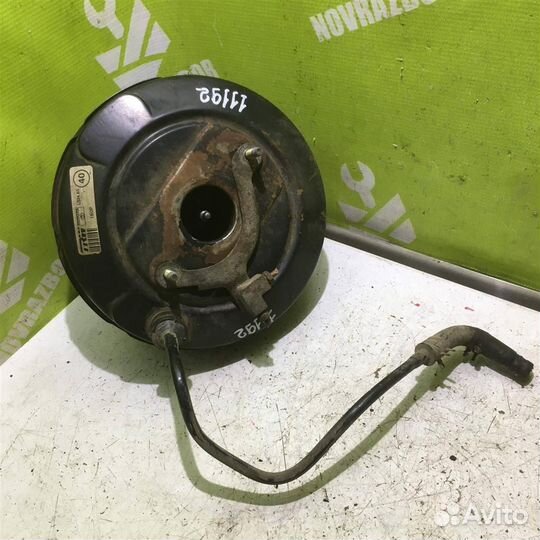 Усилитель тормозов вакуумный Тойота Королла Е120