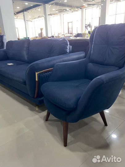 Диван с креслами