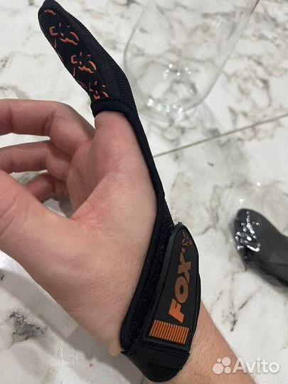 Напальчник Fox