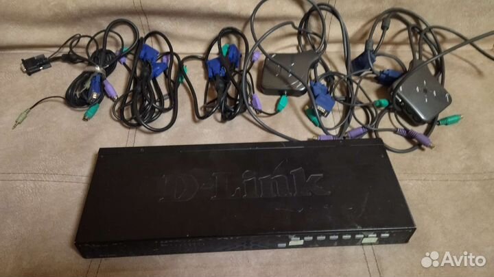 Сетевой переключатель D-Link KVM -140