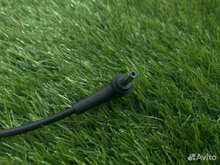 Блок питания, зарядка для ноутбука Asus F200