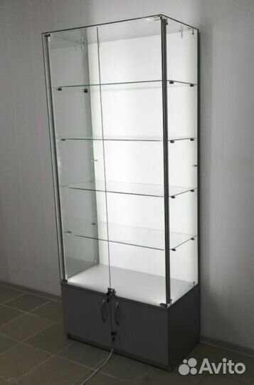 Витрина стеклянная с подсветкой