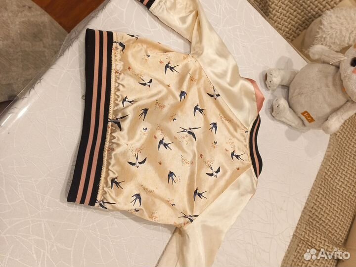 Куртка бомбер