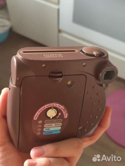 Фотоаппарат моментальной печати fujifilm instax