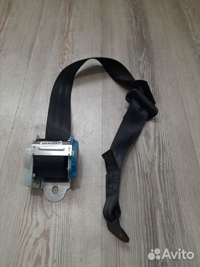 Ремень безопасности задний Hyundai solaris Лев