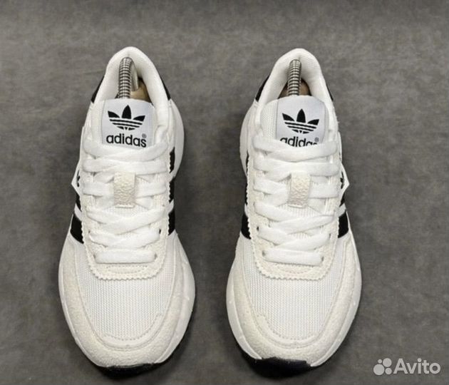 Кроссовки женские adidas