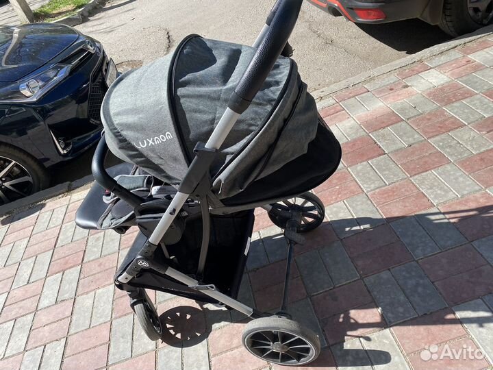 Прогулочная коляска luxmom 740