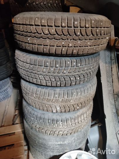 Зимние к колеса Mitsubishi r15