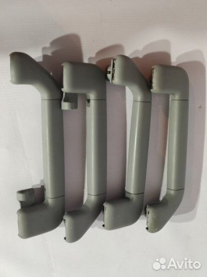 Ручка внутренняя потолочная передняя левая Porsche