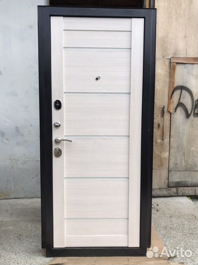 Входная дверь 12 см толщина полотна