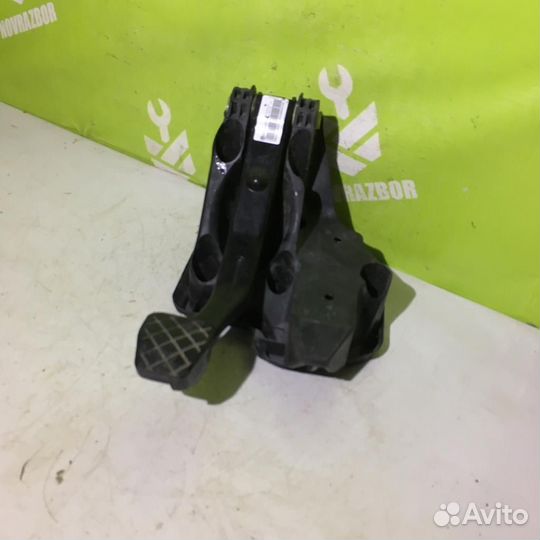 Педаль тормоза Фольксваген Поло седан рус