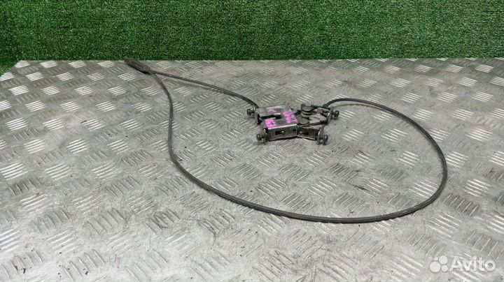 Замок капота Bmw 3-Series